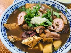 精品小肠卤煮菜底-门框胡同百年卤煮(新街口店)