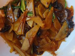 -一口猪年味东北菜(荔枝沟店)