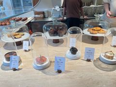 -VERIE BAKEHOUSE