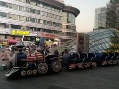 -吾悦广场(南京鼓楼店)