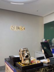 -苏豪美发S A L O N烫发染发