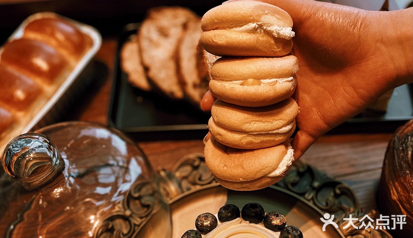 南京本土老牌面包房，碳水精的天堂/欧包无限回购