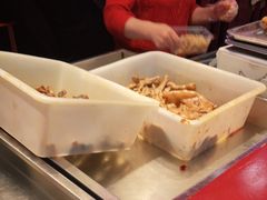 -三个四川人火锅(华联商厦店)