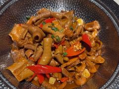 -千百味红餐厅·江西菜(绿地双子塔店)