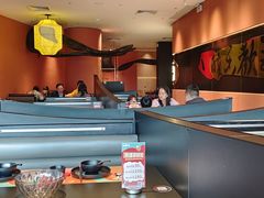 大堂-羽鸽集·乳鸽专门店·地道顺德菜(岭南站店)