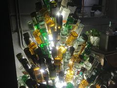 -晃晃悠悠酒肉合作社