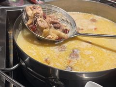 -尚尚仙·酸汤猪手·猪肚鸡火锅(华联万柳购物中心店)