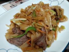 -钟书阁(群光广场店)