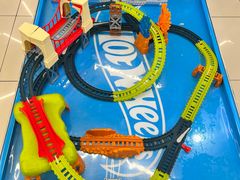 -TOYSRUS玩具反斗城(无锡荟聚购物中心店)