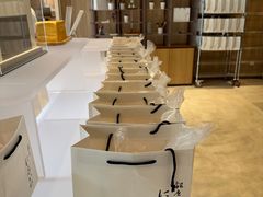 -银座仁志川·生吐司专门店(香港广场店)