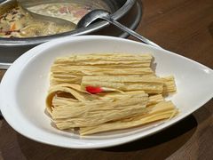 鲜腐竹-快乐小羊·内蒙牛羊肉火锅(流花中心店)