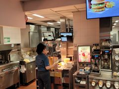 -麦当劳(中山八路店)