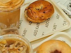-ADO KAFE(大学城店)