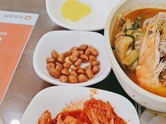-贵宾庄炸酱面·韩式料理(高区店)