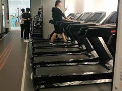 -乐刻运动健身(同曦假日百货店)