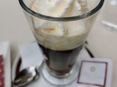 -Cafe Sacher(WIEN)