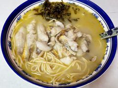 招牌黄鱼面-明呈黄鱼面馆(斜土路店)