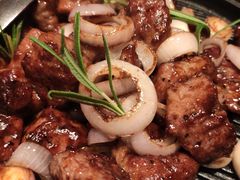 铁板牛肉粒-船歌·鱼水饺青岛菜(闽江二路店)