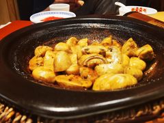 黄油黑胡椒焗蘑菇-邹开喜·炭炉鸡煲·海鲜火锅(虹口足球场店)