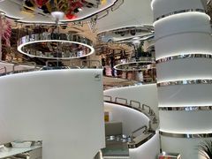 大堂-3号仓库·创意中国菜(新世界城店)