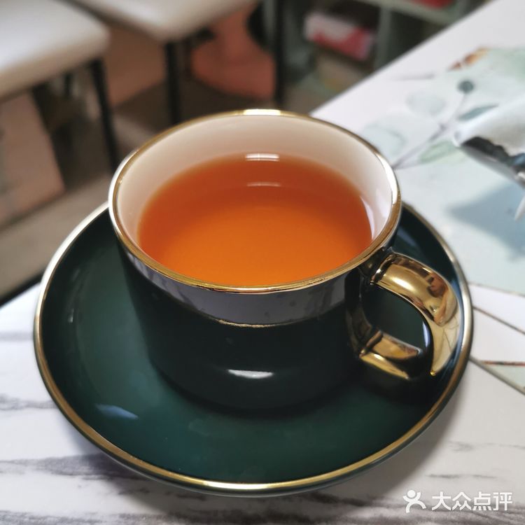 位置在欧亚大观A2号楼1003室 店内环境非常清新