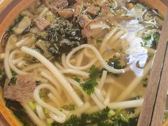 -花溪牛肉粉(八鸽岩店)