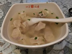 特色鸡肉馄饨-四宜糕团店(南大街店)