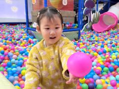 -蓝精灵乐园·世茂精灵之城主题乐园