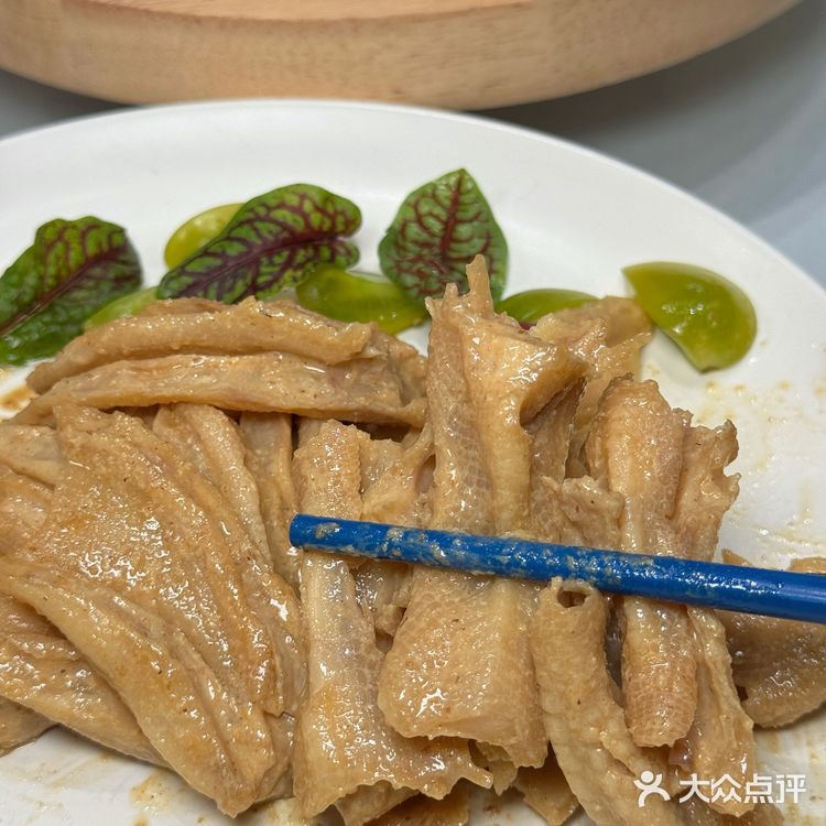 不用再飞北京!!成都也能吃到同款酥不腻烤鸭了