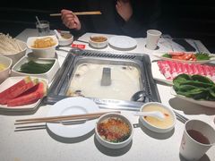-海底捞火锅(曼巴特广场店)