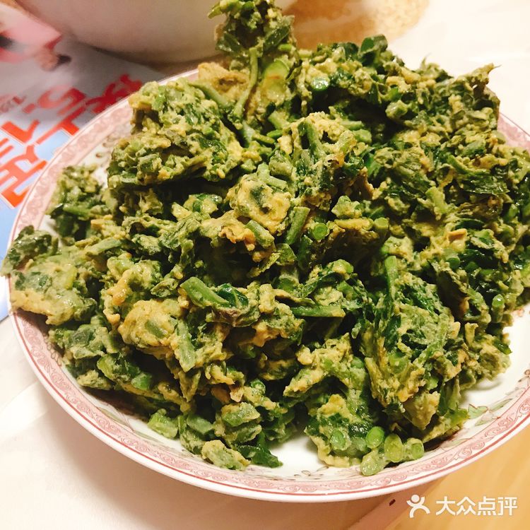 家常菜系中超级好吃的香椿芽炒蛋