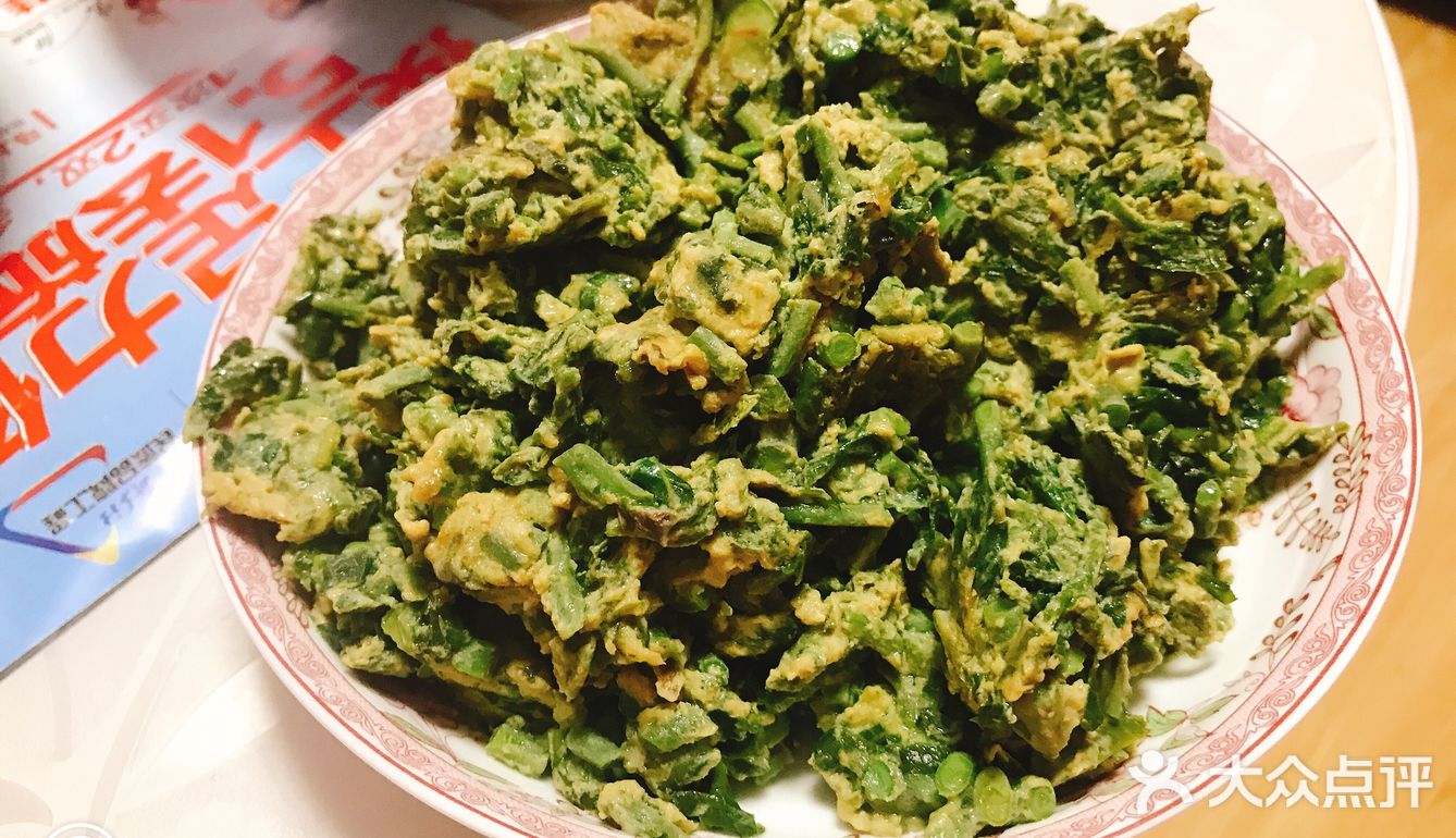 家常菜系中超级好吃的香椿芽炒蛋