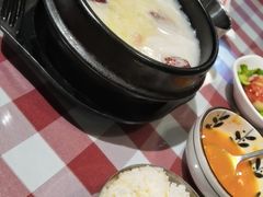 -益百岁牛尾汤主题餐厅(辛庄街店)