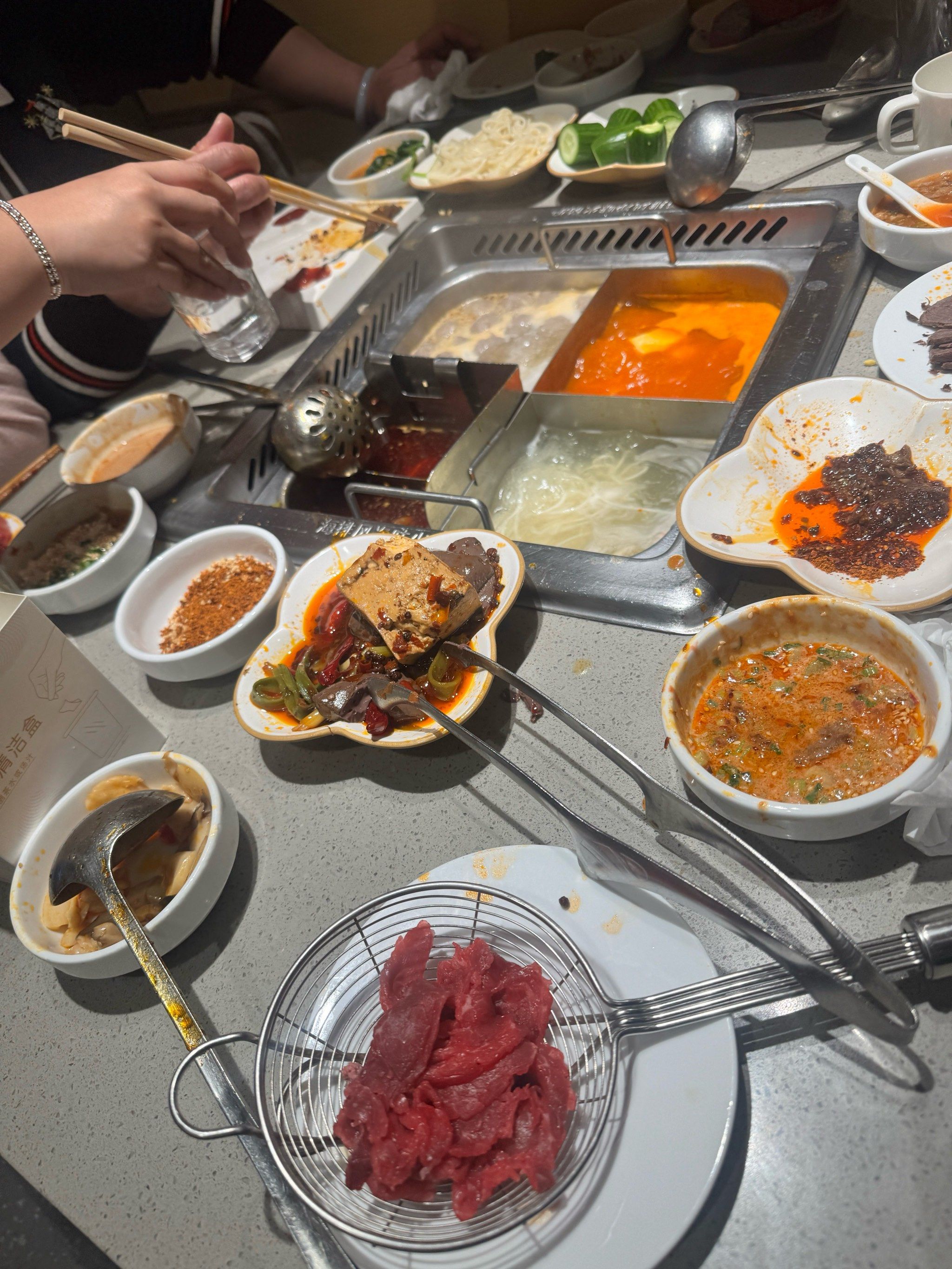 海底捞龙湖天街店