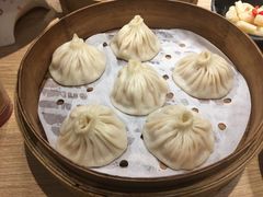 鲜虾蟹籽灌汤包-老班长手工灌汤包(望京华彩店)