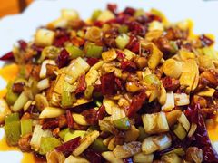 宫爆兔丁-老号尤兔头(幸福店)