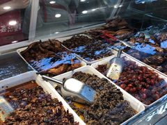 水产区-鑫记婆婆兔·成都特产·兔头手撕兔(太古里店)