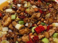 -泥糊破店小酒馆·团建聚餐(南京西路店)