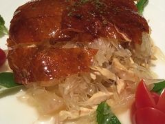 脆皮柚子手撕鸡半-8餐厅(新葡京酒店)