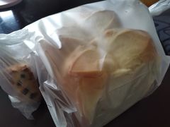 -Dough&Joe团憩(瑞虹天地月亮湾店)