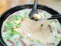 -鸭小妹鸭血粉丝(老门东店)