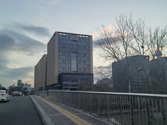 -玲珑塔公园