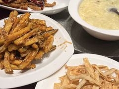 -金叶酒家(新华路店)