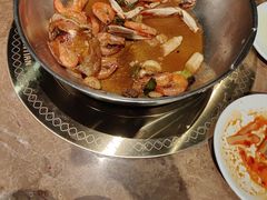 -七欣天香辣蟹火锅(上海银亿滨江店)