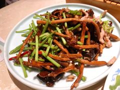 茼蒿-老头儿油爆虾·三潭印月