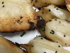 -香山胡记吴江路生煎(灵山路店)