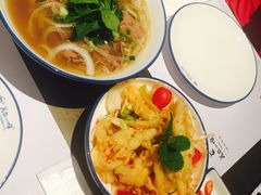 -美奈小馆·越南料理(中航城君尚购物中心店)