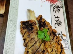 -有红鸡毛店·川菜(建设路店)