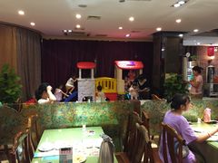 大堂-粥全粥到海鲜家常菜·海肠捞饭(嫩江路店)