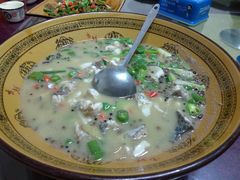 -邛海风味特色菜馆